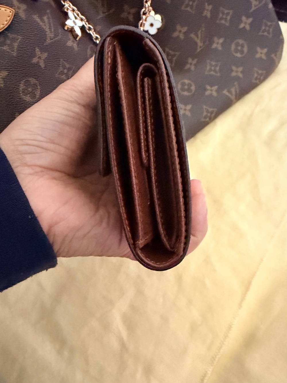 Authentic Louis Vuitton Brown Monogram tote with medium wallet - Picture 9 of 14